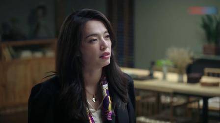 都挺好：女总裁陪完客户结账，小男友秒变醋精：服务费多收两百！