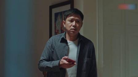 都挺好：亲哥答应接爸出国，如今后悔，啃老弟弟爆发：你不管我也不管