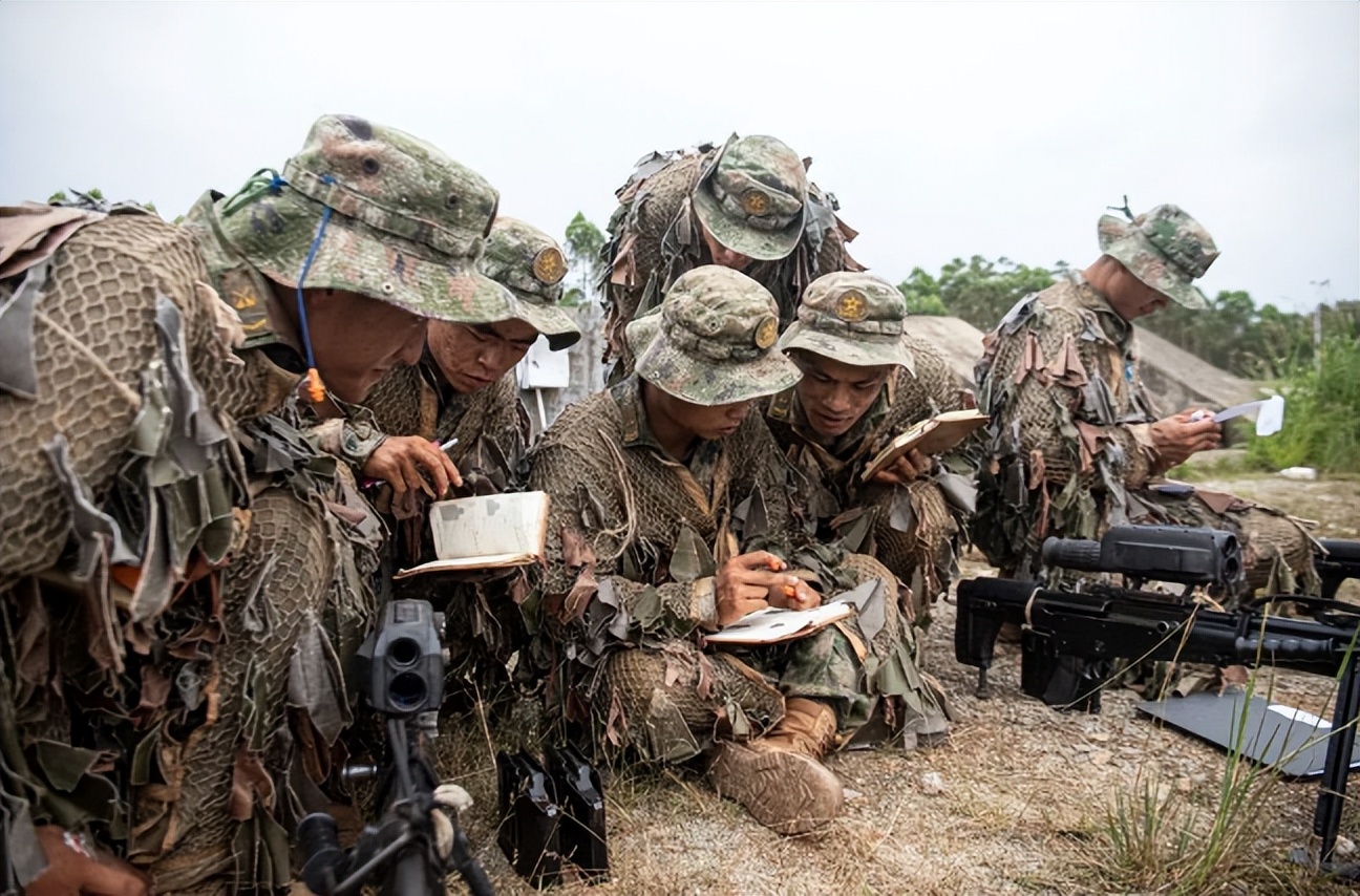 中国特种兵选拔标准_我是特种兵迅雷下载_中国特种兵训练内容