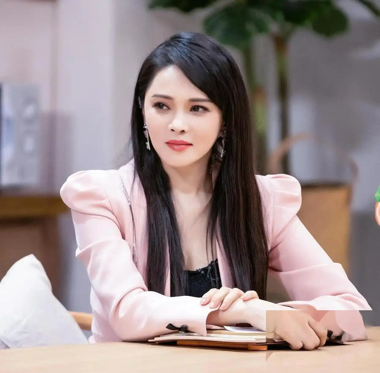 伊能静照片下载_伊能静婚姻生活_伊能静近况